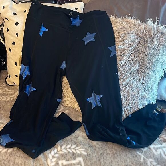Ivory ella large black active leggings metallic blue stars - Picture 3 of 3